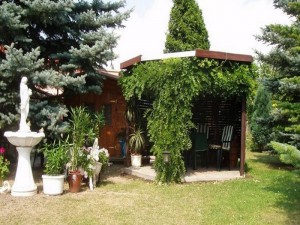 Garten mit Pavillion - Ferienwohnung Graße in Görlitz Die Wohnung